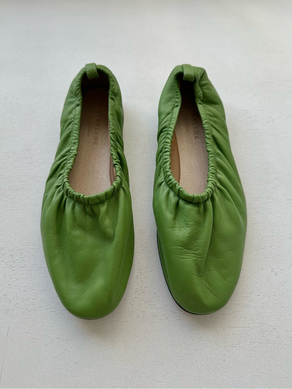 Everlane the scrunch flat women’s 7 7.5 green nappa leather slip on shoe RARE